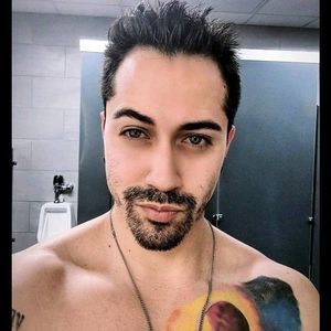 Meet your Posher, Christopher